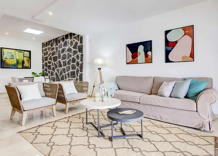 Homu Aura - Fantástica Con Piscina Privada Villa